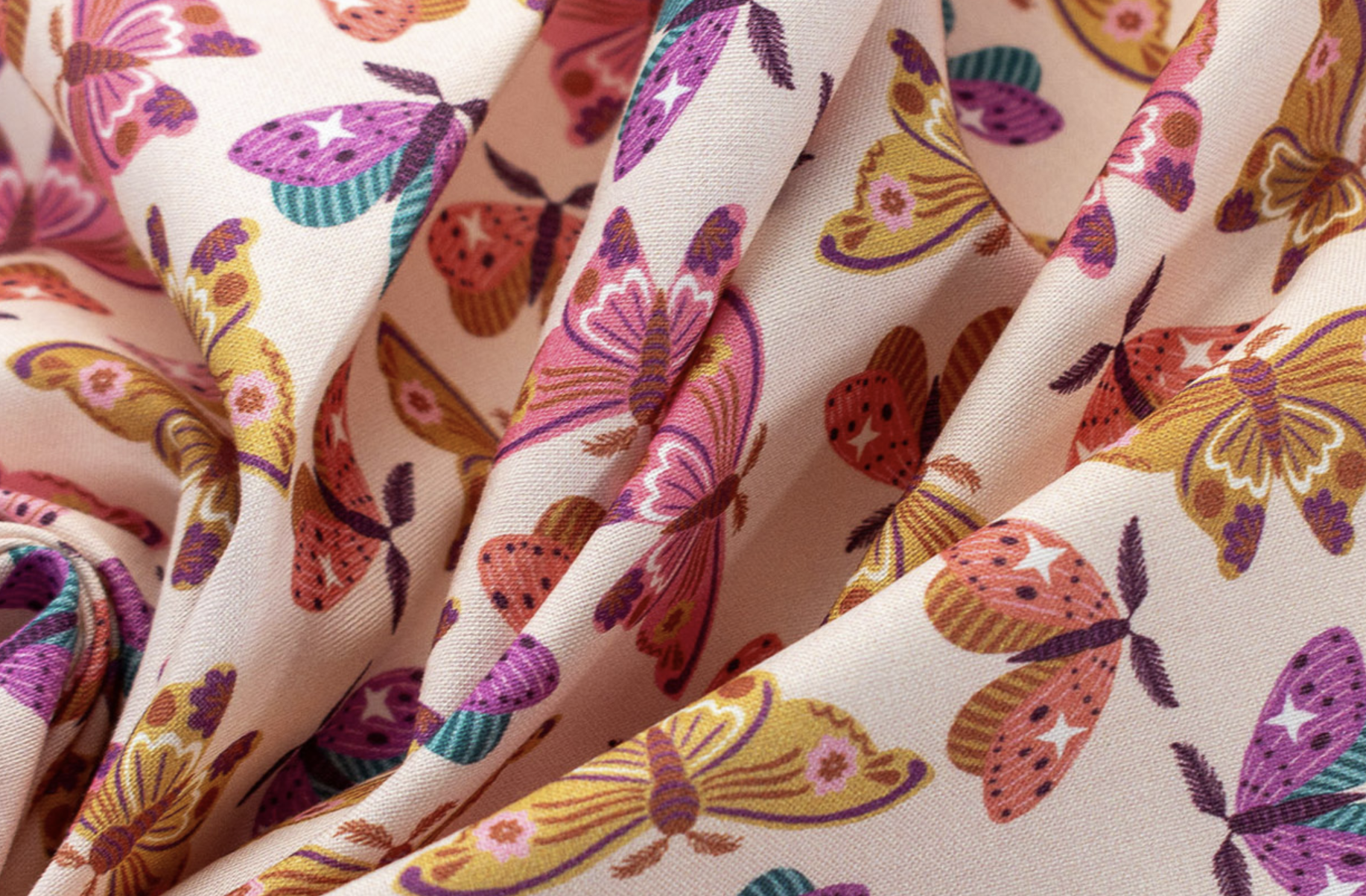 Tissu Dashwood Wild folk papillon par 10cm
